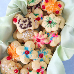 Easy Melt in Your Mouth Spritz Cookie Recipe