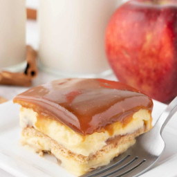 easy-no-bake-caramel-apple-eclair-cake-3046340.jpg