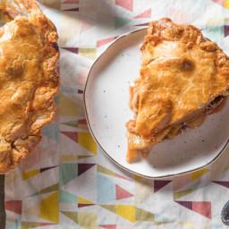 Easy, Old-Fashioned Apple Pie Recipe