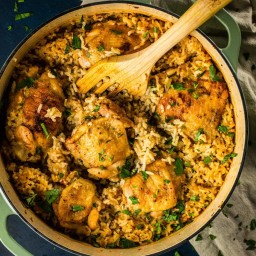 Easy One Pot Chicken and Rice {Kid Friendly!}