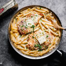 Easy Oven Baked Chicken Pasta in Buttery White Sauce