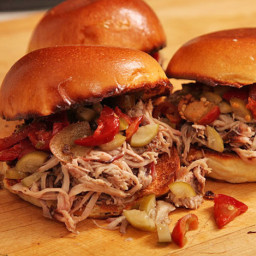 Easy Oven-Baked Pulled Pork Sandwiches