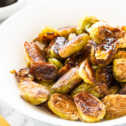 Easy Oven-Roasted Brussels Sprouts With Balsamic Vinegar