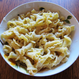 easy-pasta-with-homemade-alfredo-sauce-recipe-1634159.jpg
