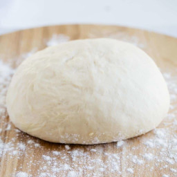 EASY Pizza Dough Recipe (made in 60 minutes!)