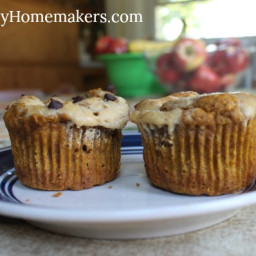 Easy Pumpkin Cheesecake Muffins (With or Without Chocolate Chips)