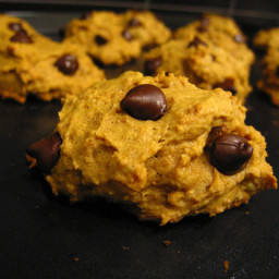 Easy Pumpkin Chocolate Chip Cookies