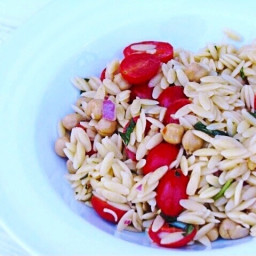Easy recipe for Orzo salad