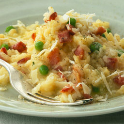 Easy risotto with bacon and peas