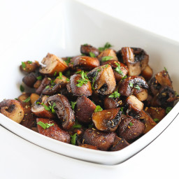 Easy Roasted Mushrooms with Rosemary and Garlic Recipe