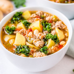 EASY SAUSAGE AND KALE SOUP