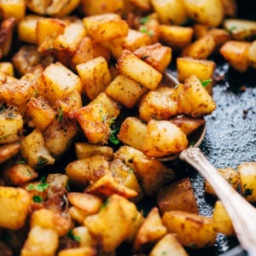 Easy Skillet Breakfast Potatoes
