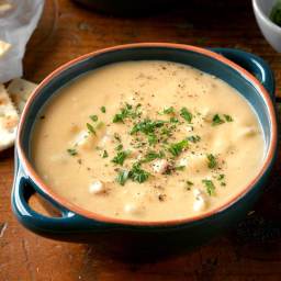 Easy Slow-Cooked Potato Soup