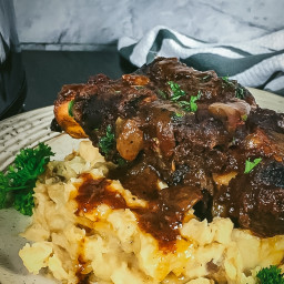 Easy Slow Cooker Beef Back Ribs