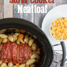 Easy Slow Cooker Meatloaf