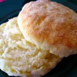 Easy Sour Cream Biscuits Recipe