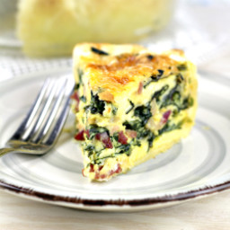 Easy Spinach Quiche with Bacon and Cheese