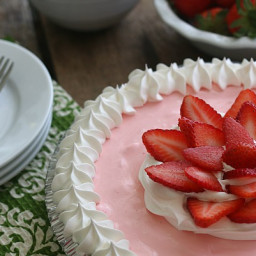 Easy Strawberry Cream Pie