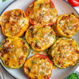 Easy Stuffed Bell Peppers with Ground Beef and Rice 
