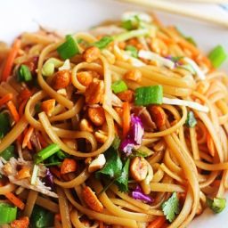 easy-thai-noodles-2385914.jpg