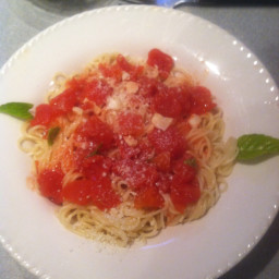easy-tomato-garlic-pasta-8.jpg