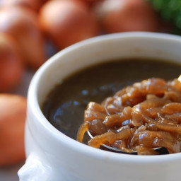 Easy Vegan French Onion Soup Recipe