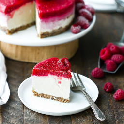 Easy Vegan Raspberry Cheesecake