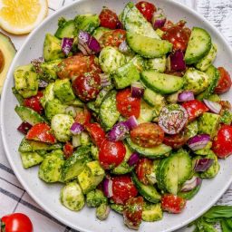 Eat Clean: Italian Style Tomato + Avocado Chopped Salad!