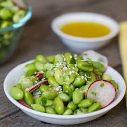Edamame Salad with Avocado and RadishesIngredients1 16-ounce bag frozen she