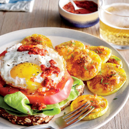 Egg and Tomato Open-Faced Sandwiches