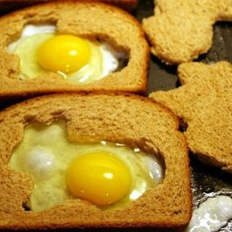 egg-in-a-hole-10.jpg