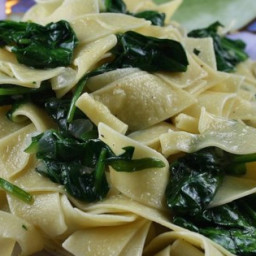 Egg Noodles with Spinach Recipe