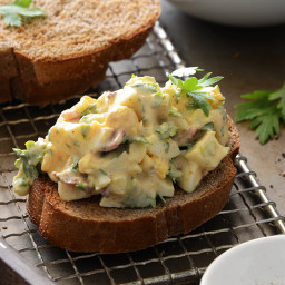 Egg Salad with Bacon and Creamy Honey Mustard Dressing