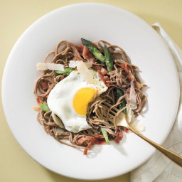 Egg-Topped Soba Noodles with Asparagus and Prosciutto