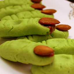 Eggless Halloween witch finger cookies