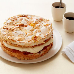 Eggnog Meringue Cake