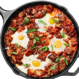 eggs-in-purgatory-with-sausage-1652171.jpg