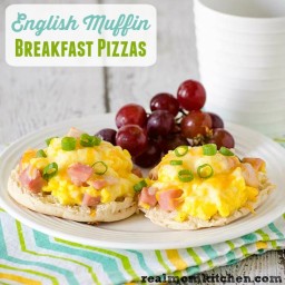 English Muffin Breakfast Pizzas