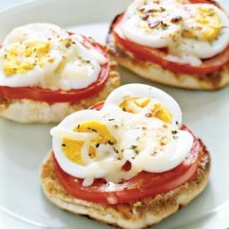 English Muffin Egg Pizzas-5