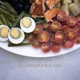 Ensalada nizarda con salmón {Nicoise salad}