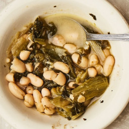 Escarole with Cannellini Beans