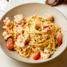 Fancy Lobster Pasta with Cream Sauce