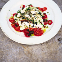 Fantastic tomato & fennel salad with flaked barbecued fish