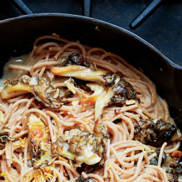 Farro Spaghetti with Mushrooms and Hazelnuts