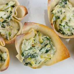 Fast and Easy Spinach Artichoke Cups