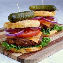 Fast & Easy Grilled Keto Burgers