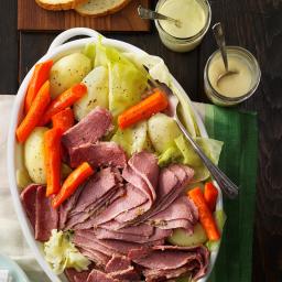 favorite-corned-beef-and-cabbage-2261123.jpg