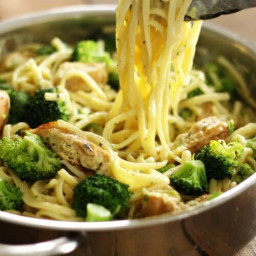 Favorite Family Recipes - One-Pot Garlic Noodles