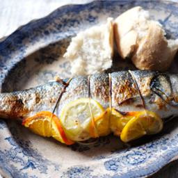 Fennel and herb barbecued whole fish