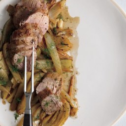 Fennel-Rubbed Pork Tenderloin with Roasted Fennel Wedges